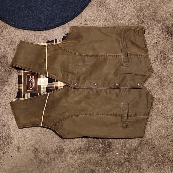 Cripple Creek Ranchwear Vest - Picture 4 of 6